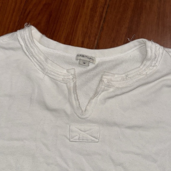 Habitual crop top t-shirt raw edges in white v neck size 14 - Picture 6 of 7